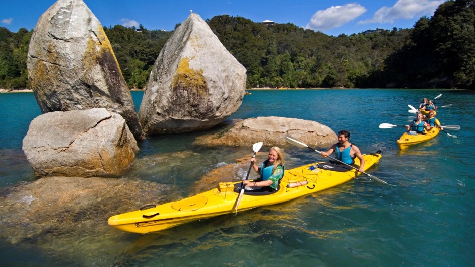 Neuseeland Abel Tasman Nationalpark Split Rock