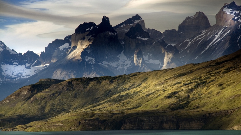 Chile - Torres del Paine NP - Cascada
