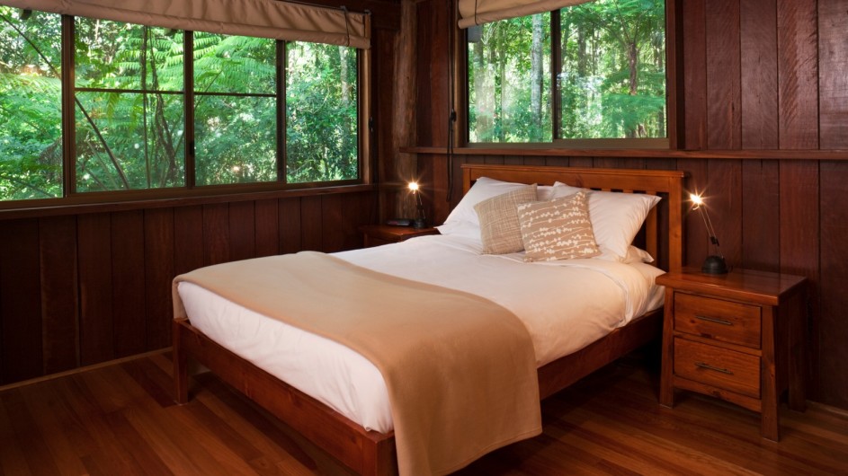 Australien Atherton Tablelands Rose Gums Wilderness Retreat Schlafzimmer