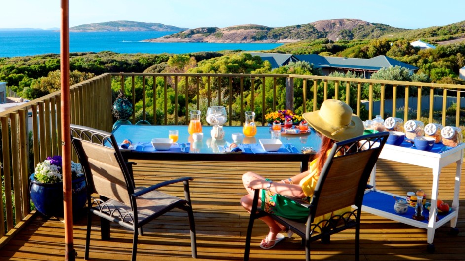 Australien Esperance B&B by the Sea Frühstück auf der Terrasse