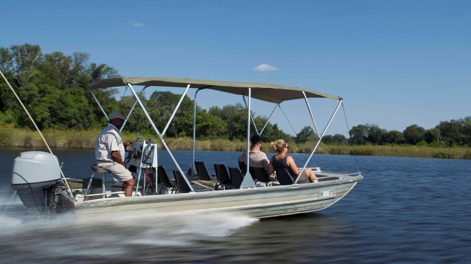 Botswana Camp Okavango Bootsausflug