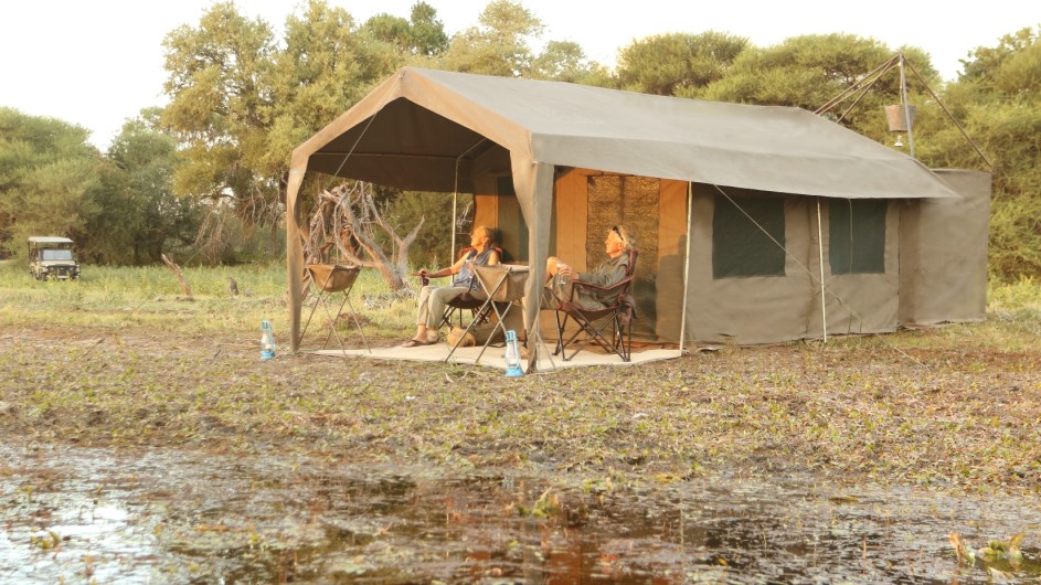 Botswana Letaka Safaris Zelt aussen