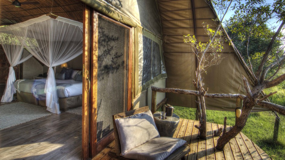 Botswana Moremi Game Reserve CAmp Okuti Zimmeransicht