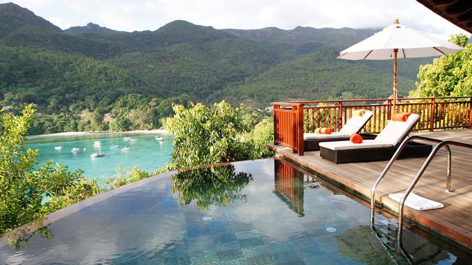 Seychellen Mahe Constance Ephelia Resort Hillside Villa Pool