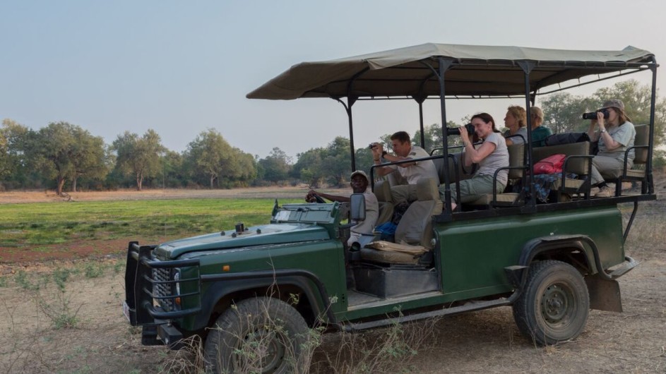 Zambia South Luangwa Nationalpark Pirschfahrt