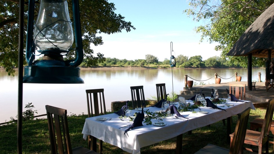 Zambia Nkwali Camp Mittagessen