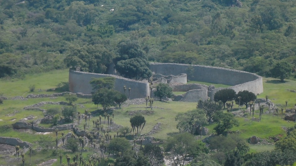 Zimbabwe Norme Jeanes Lakeview Lodge Great Zimbabwe Ruins