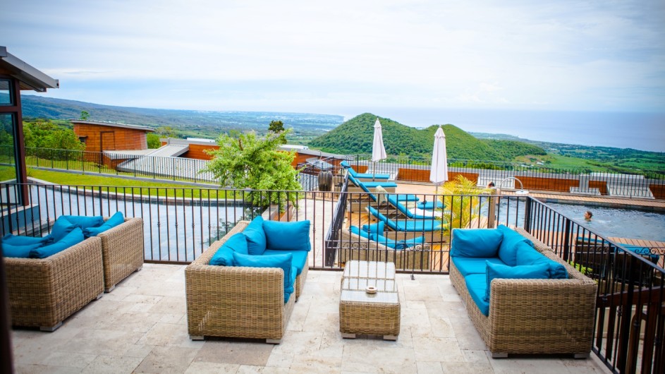 La Reunion Diana Dea Lodge Terrasse und Pool