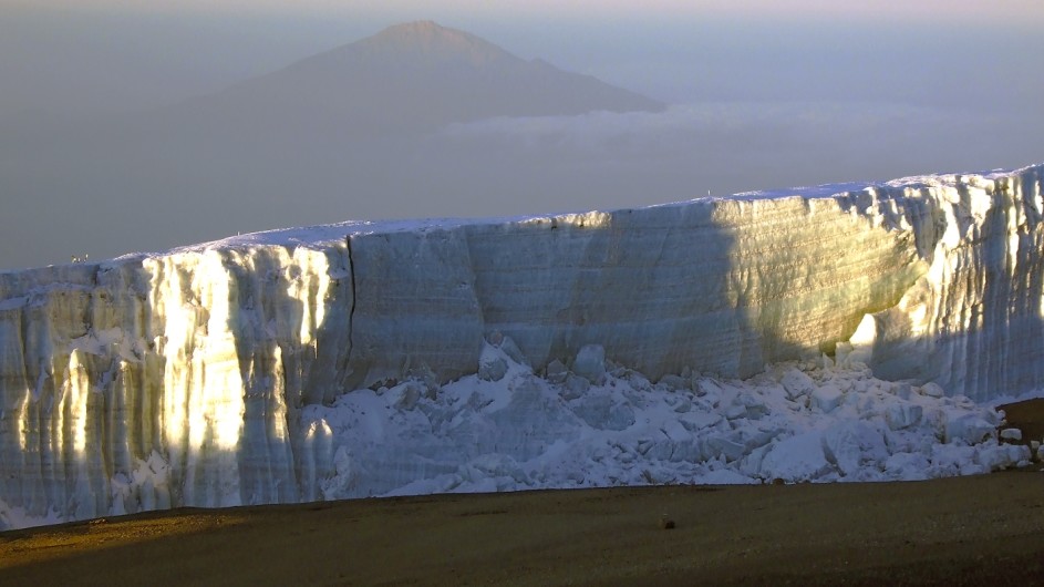 Tanzania Kilimanjaro Trekking Gletscher