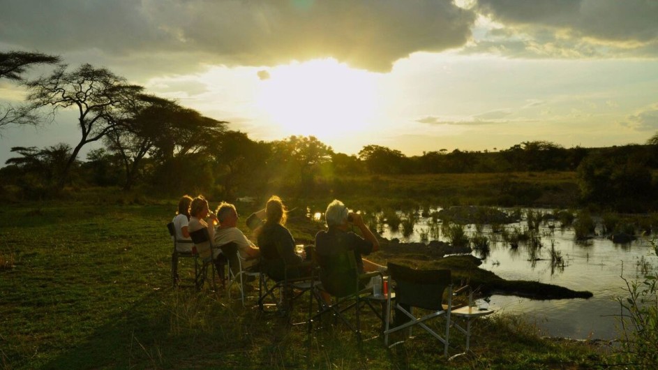 Tanzania Grumeti Hills Sundowner