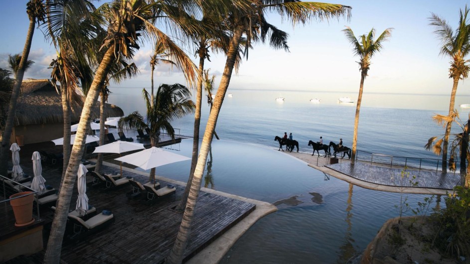 Mozambique Anantrara Resort & Spa Bazarutu Island Club Naval