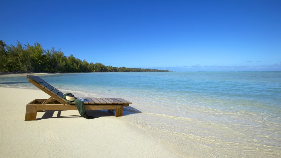 Cook Inseln Pacific Resort Aitutaki am Strand