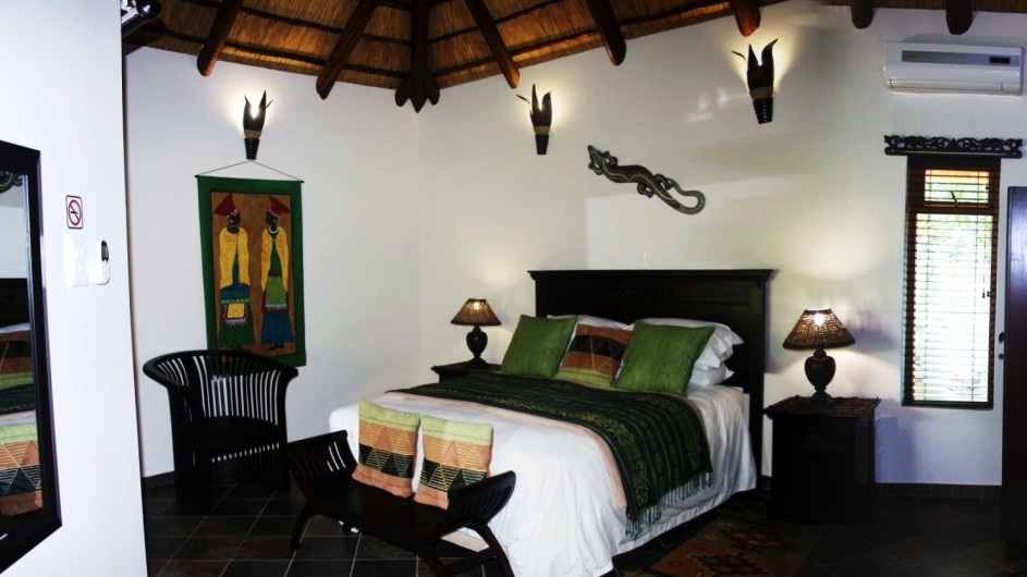 Südafrika St. Lucia Lodge Afrique Zimmer innen