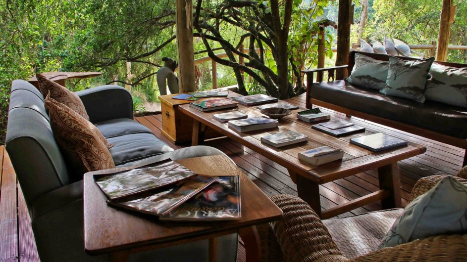 Südafrika Sibuya Game Reserve River Camp Lounge