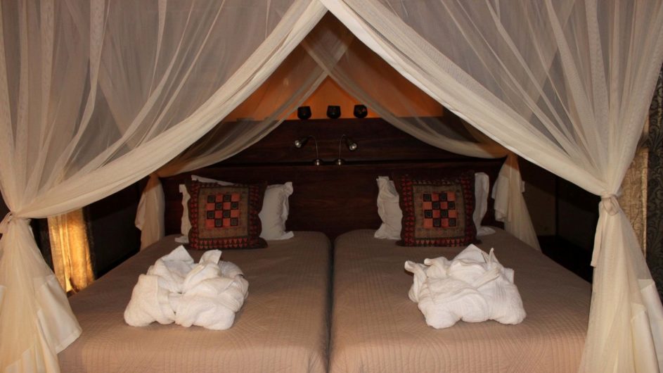 Namibia Sossusvlei Hoodia Desert Lodge Zimmer innen