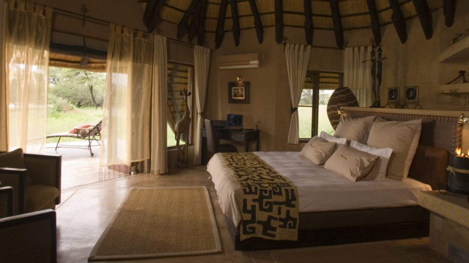 Namibia Okonjima Villa Schlafzimmer