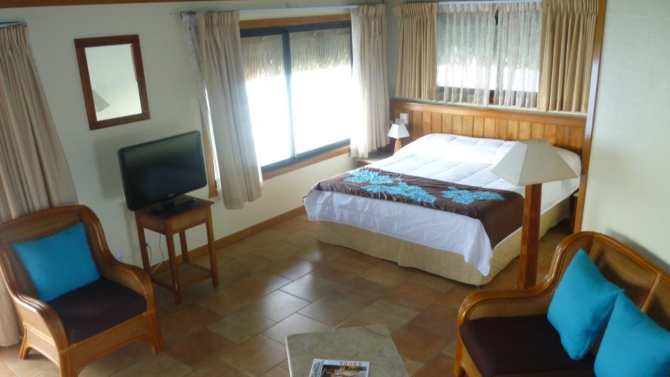 Französisch Polynesien Huahine Royal Huahine Hotel Strand Bungalow innen