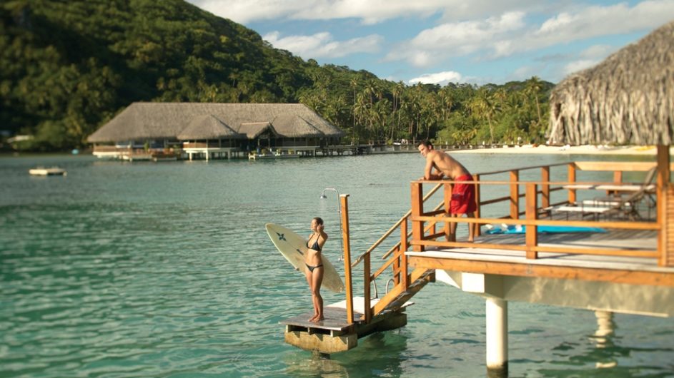 Französisch Polynesien Huahine Royal Huahine Hotel Overwater Bungalow Terrasse