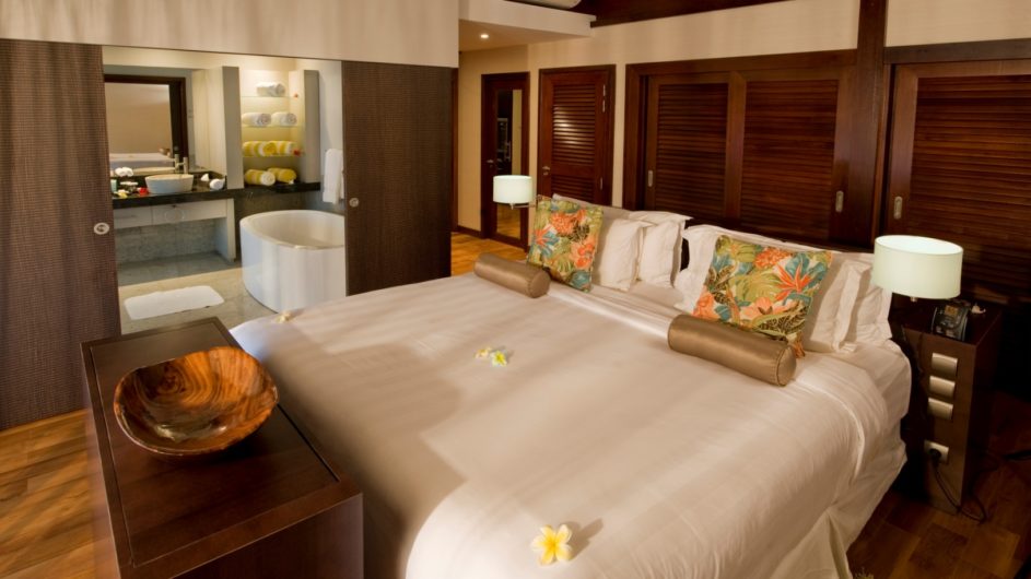 Französisch Polynesien Hilton Moorea Lagoon Resort Garden Pool Suite Schlafzimmer