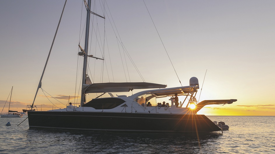 Whitsunday Bliss Luxusyacht Sunset Sonnenuntergang