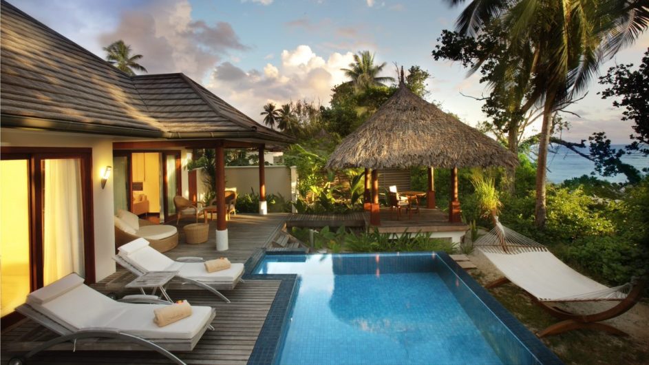 Seychellen - Silhouette Island - Hilton Labriz - Beachfront Villa mit Pool
