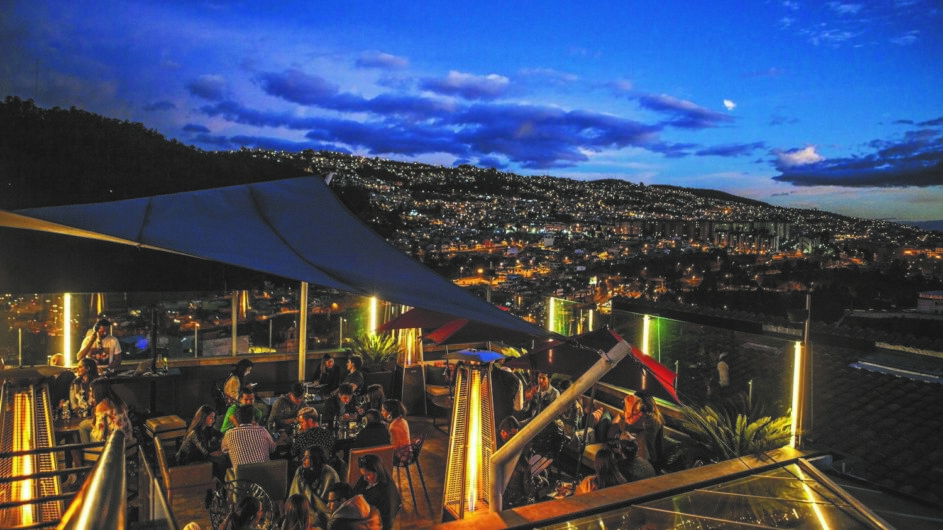 Ecuador Quito Hotel Mama Cuchara Rooftop Bar