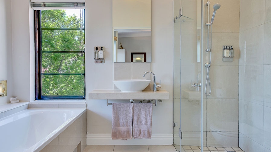 Südafrika - Kapstadt - Derwent House - Beautiful Room - Bathroom 2