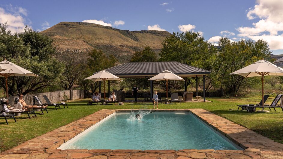 Südafrika - Karoo - Samara Karoo Lodge - Pool - c Maike McNeill
