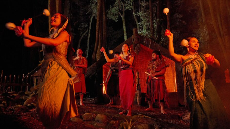 Neuseeland - Bay of Plenty - Rotorua - Te Pa Tu - Tourism NZ (2)