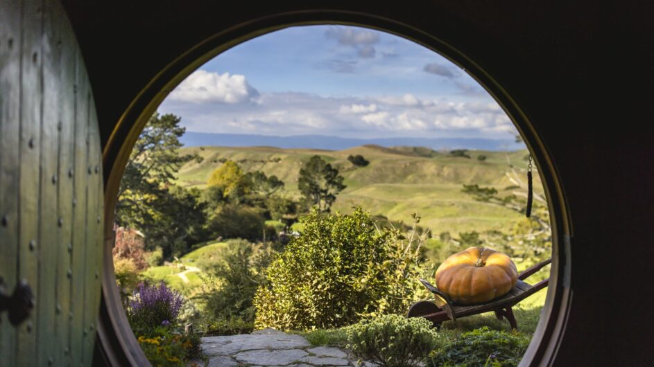 Neuseeland - Waikato - Hobbiton Movie Set Tour 2 - Tourism NZ - c Miles Holden